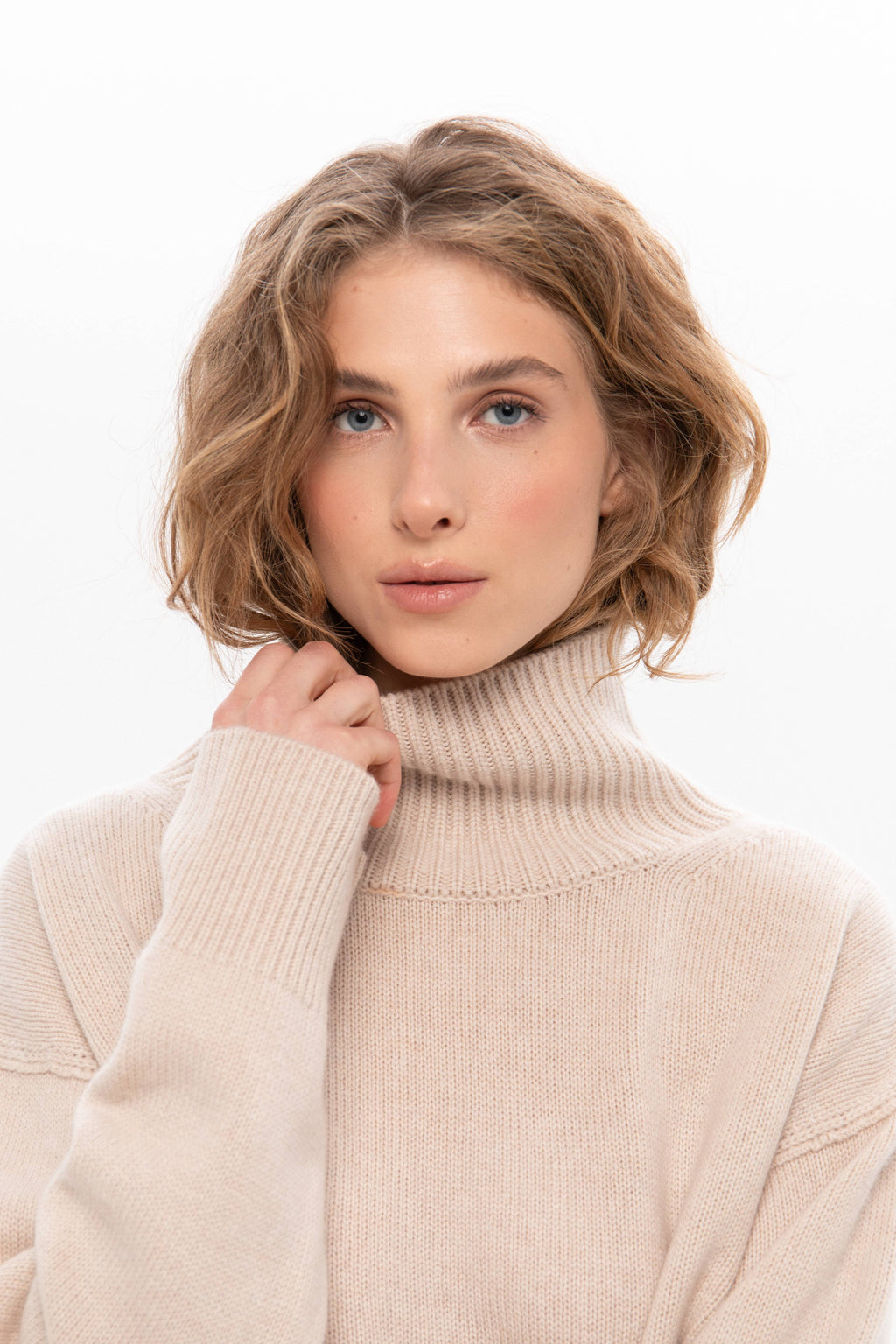 Светр із кашеміру та вовни