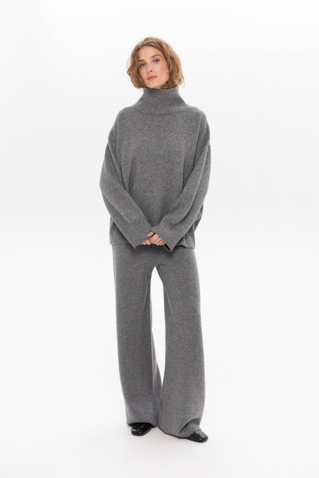 Светр із кашеміру та вовни