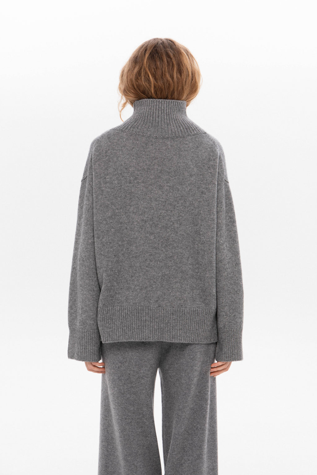 Светр із кашеміру та вовни