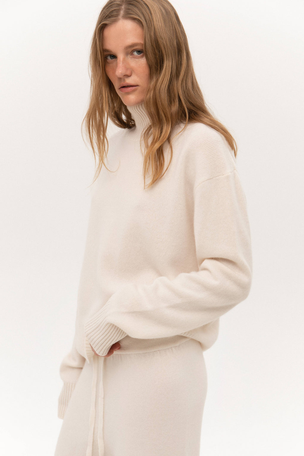 Кашеміровий светр