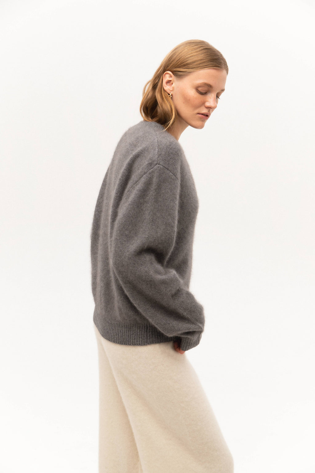 Кашеміровий светр