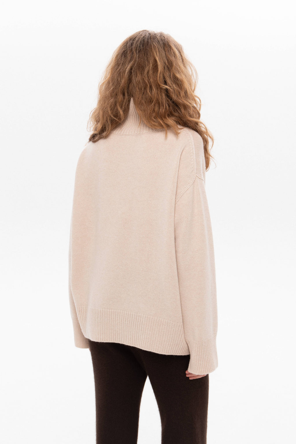 Светр із кашеміру та вовни