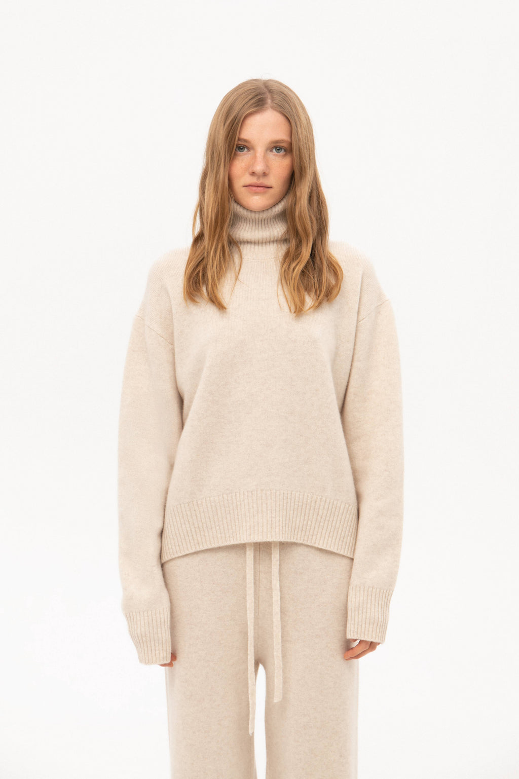 Кашеміровий светр