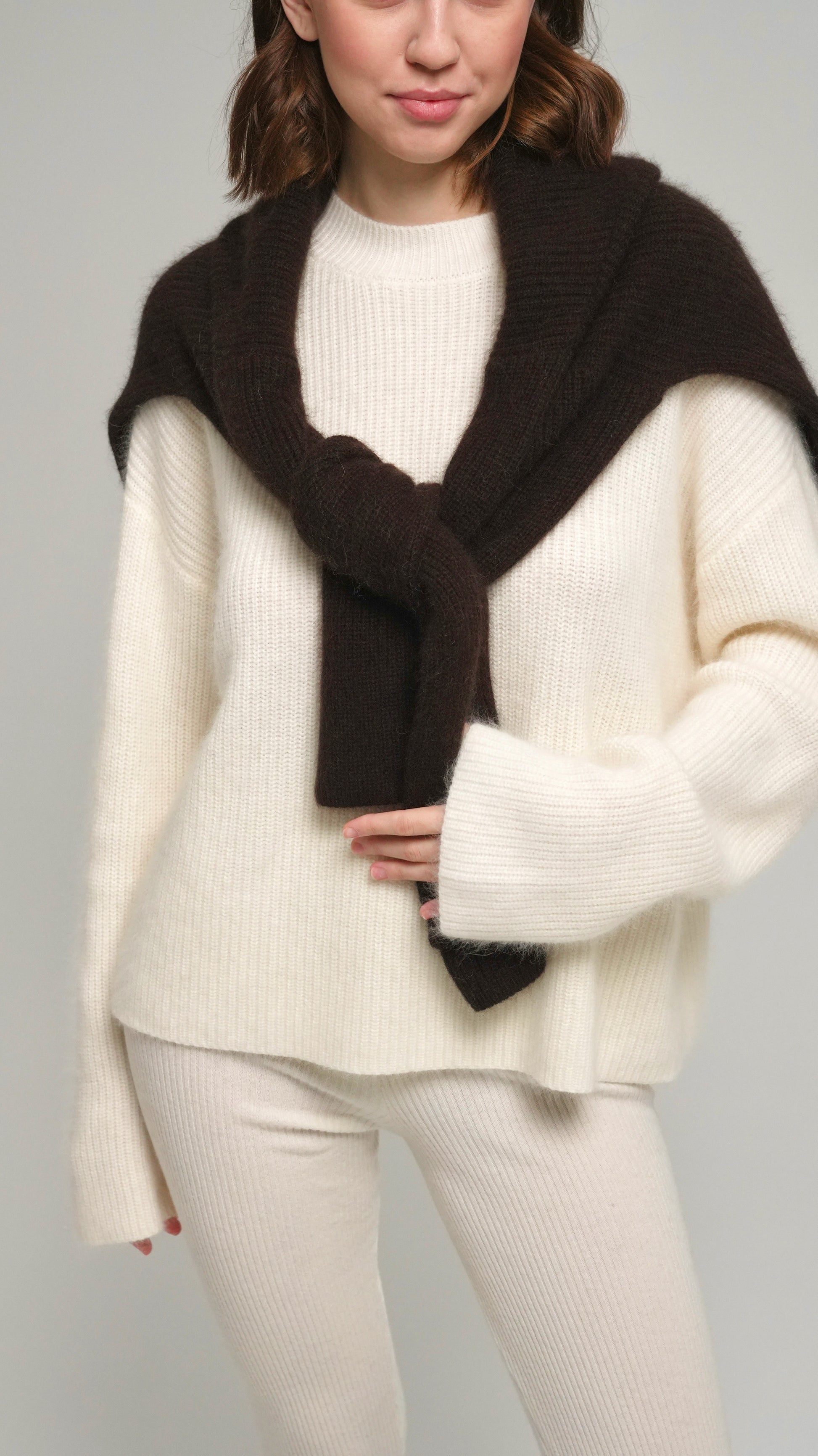 Светр із кашеміру та ангори