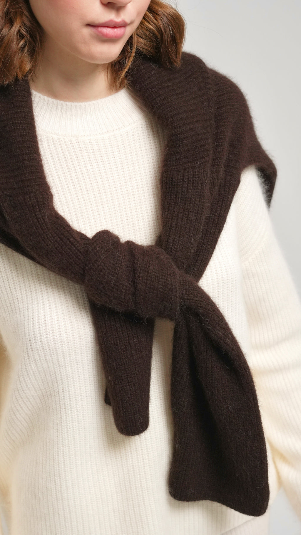 Светр із кашеміру та ангори